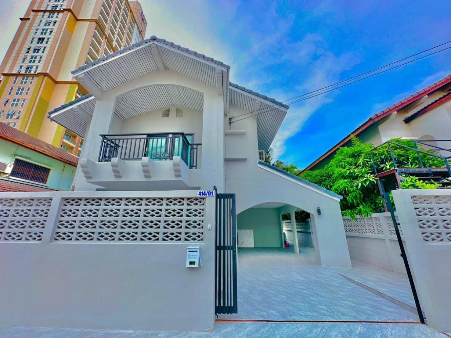 4Bedroom Pool Villa Near Walking St Bonk Pattaya Exterior foto